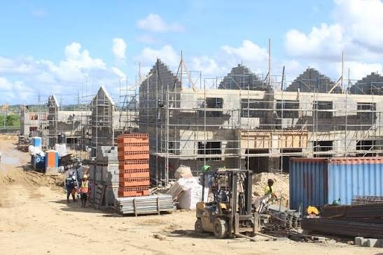 HHall Atlas construction site with scaffolding